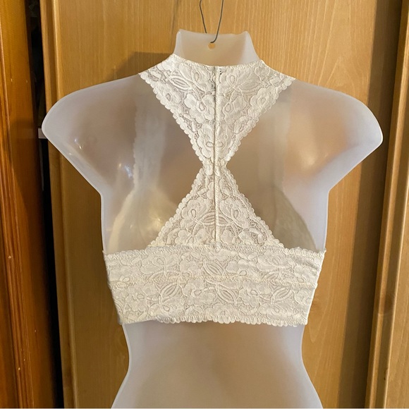 Free People • Lace Galloon Racerback Bralette in Cream - Picture 6 of 8
